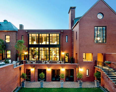Ivy Hotel