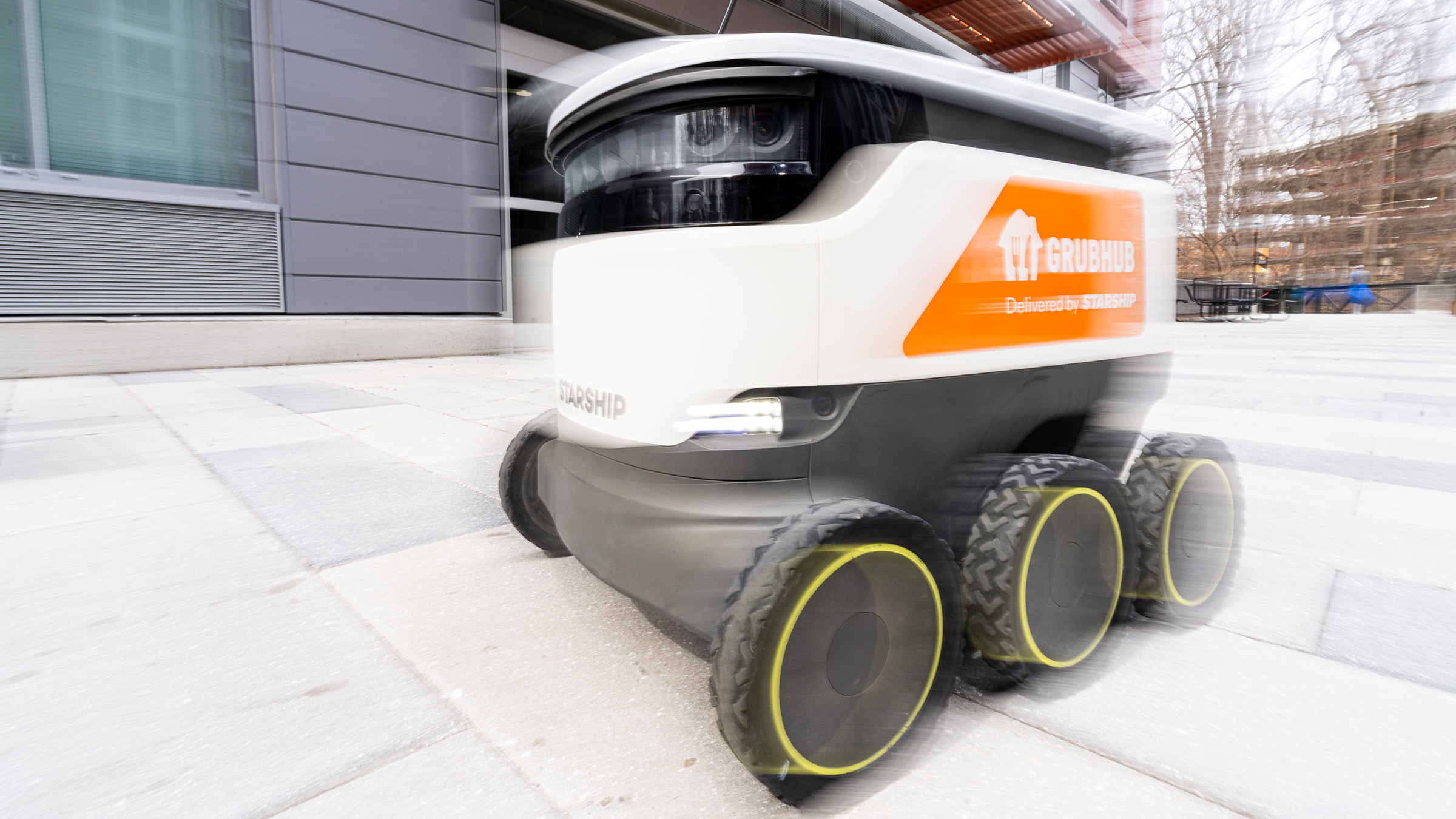 TU food delivery robot